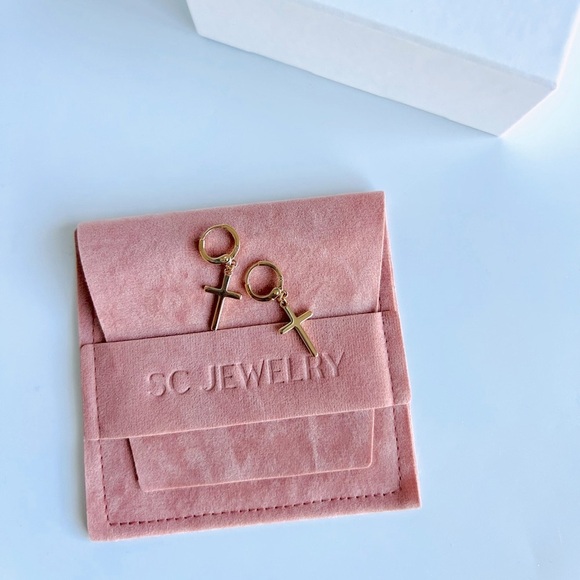 Dangle Cross Earrings 18k Gold Plated Luxury Jewelry - Picture 3 of 9